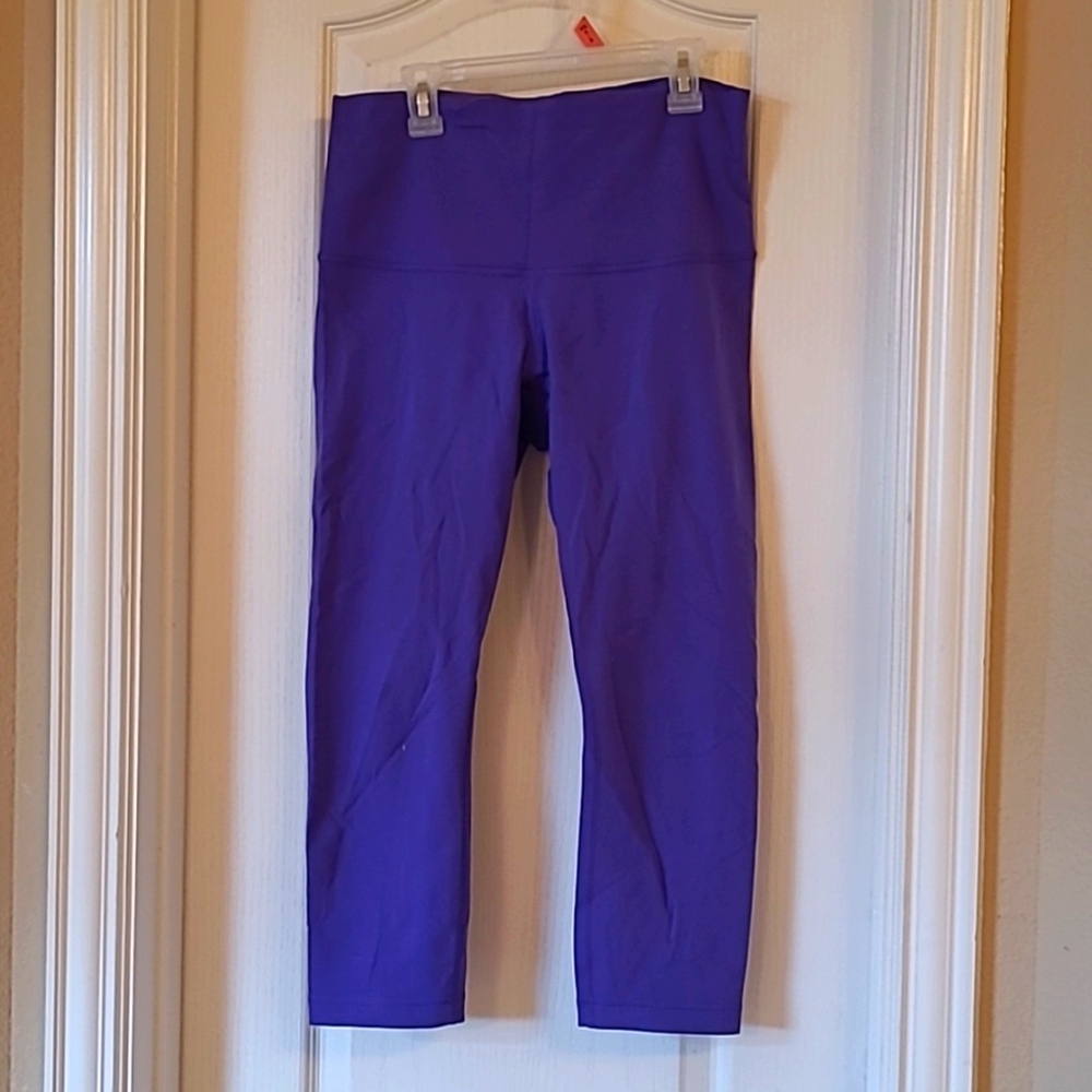 Size 8 purple lululemon crops